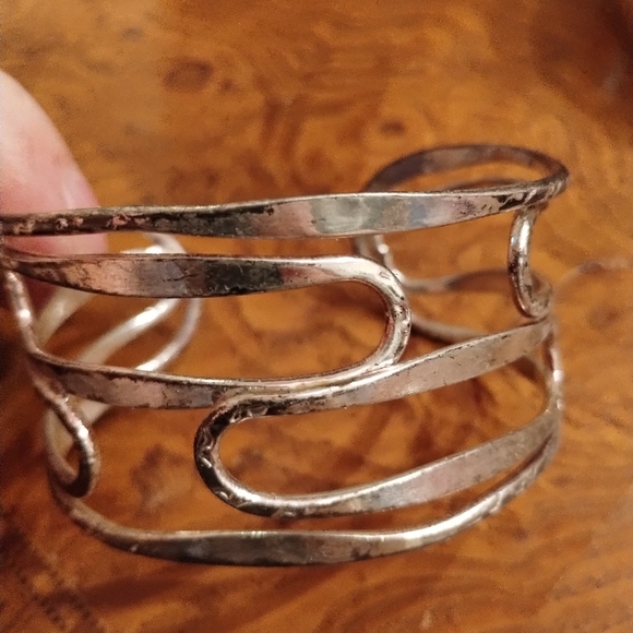 SALE:Bohemian pre-owned Assorted Bracelet Collection (Set of 5) - Picture 5 of 11